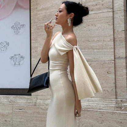 Perry | Elegant One-Shoulder Maxi Dress