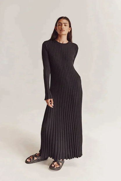 Camelia | Gebreide Maxi Jurk met Lange Mouwen