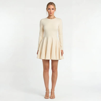 Casual Dames Mini Jurk Met Lange Mouwen en Uitlopende Rok