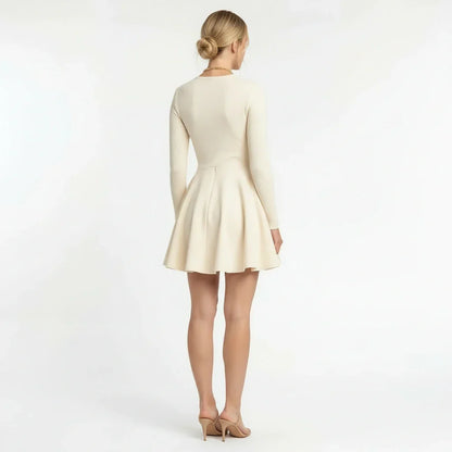 Casual Dames Mini Jurk Met Lange Mouwen en Uitlopende Rok