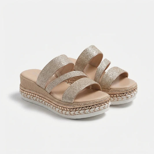 Stijlvolle Dames Goud Plateau Sandalen met Gesp en Gevlochten Rand