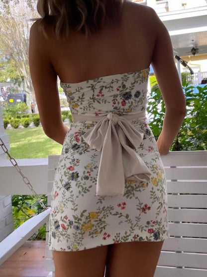 Brea | Bloemige Bandeau Mini Jurk