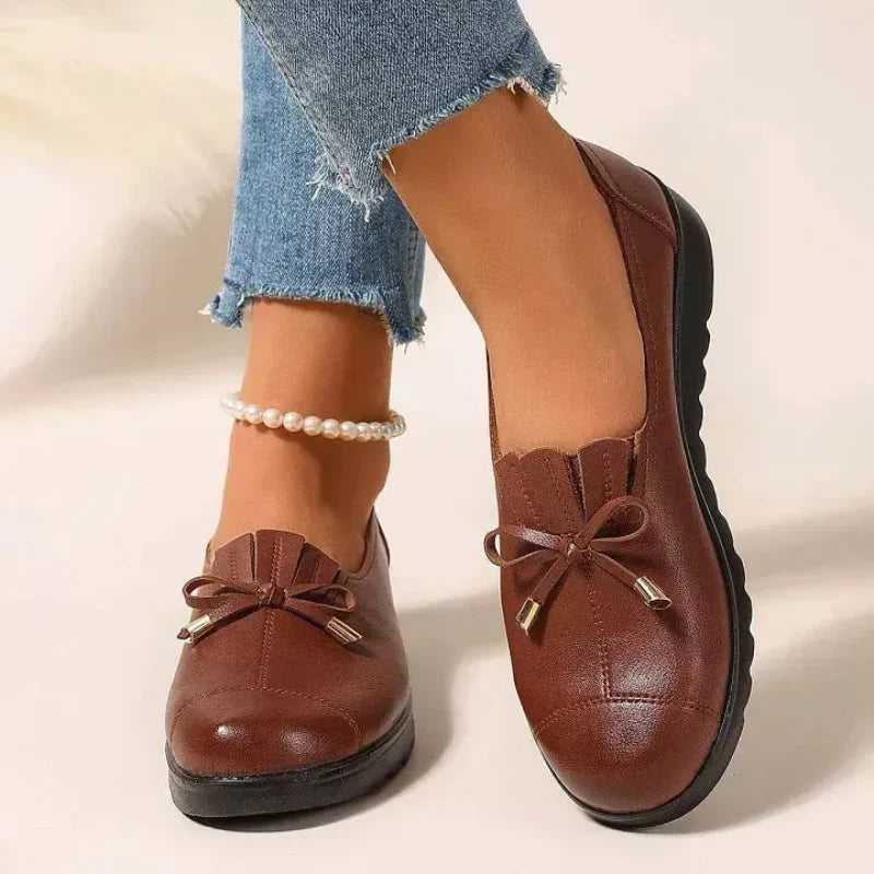 Soepele Instap Loafers met Strikdetail en Franjeklep voor Dames