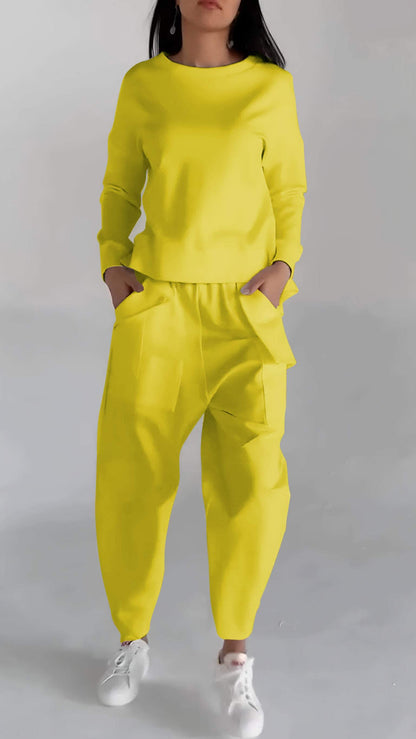 Trendy functionele dames set met lichte sweater look