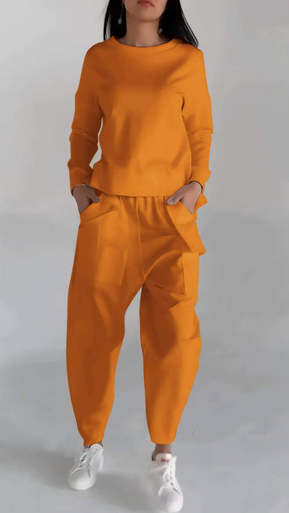 Trendy functionele dames set met lichte sweater look