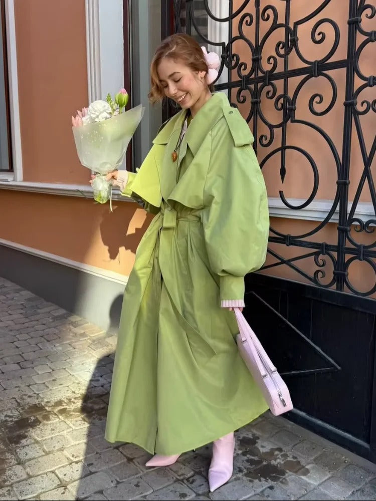 Lange Oversized Groene Dames Trenchcoat met Ceintuur