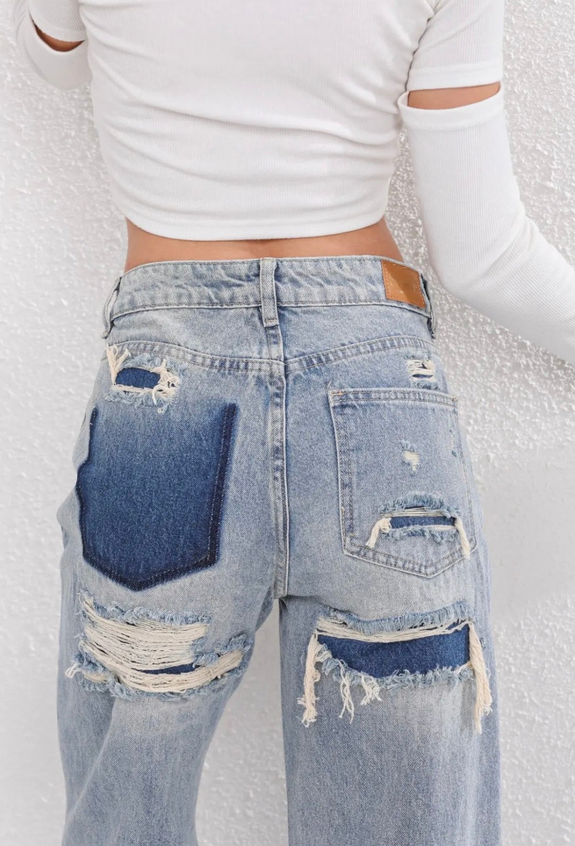 Vira | Vintage Ripped Jeans