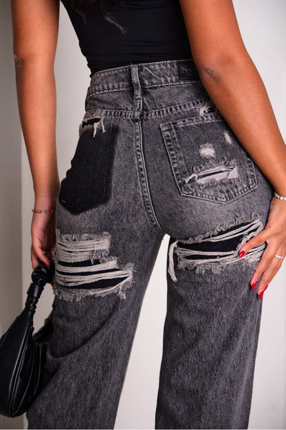 Vira | Vintage Ripped Jeans