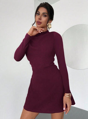 Mini-robe rouge chic pour femmes à manches longues