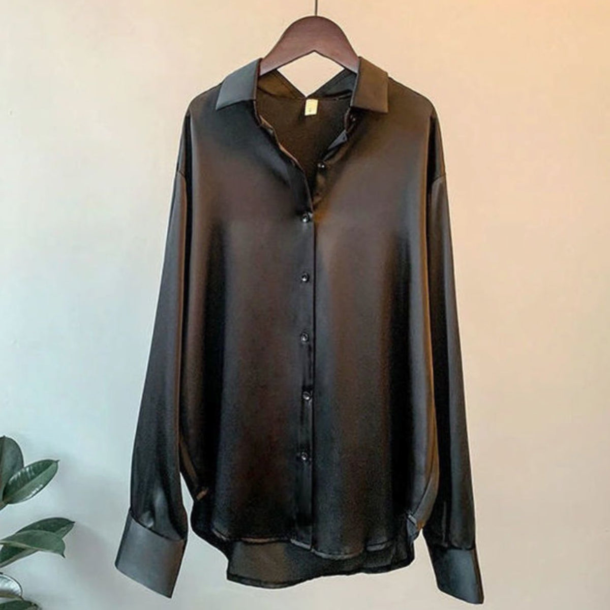 Women's Loose-Fit Button-Down Satin Blouses Long Sleeve Shirt - Black