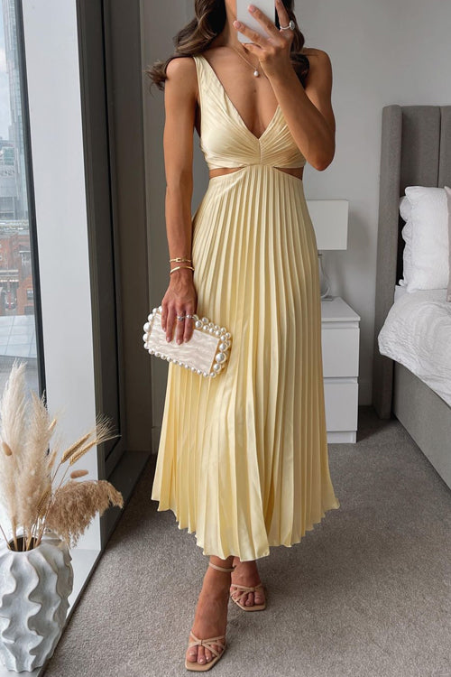 Claudy | Zomerse Plissé Midi Jurk met Diepe V-Hals
